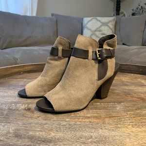 Suede open toed booties